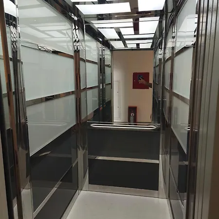 아파트 Pantelej Gates Ni